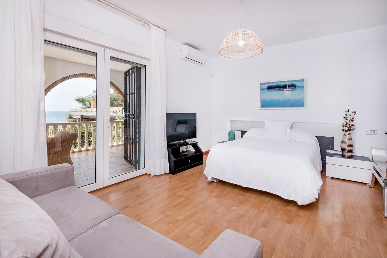Bhost - Villa Sunrise Benalmádena Kültér fotó