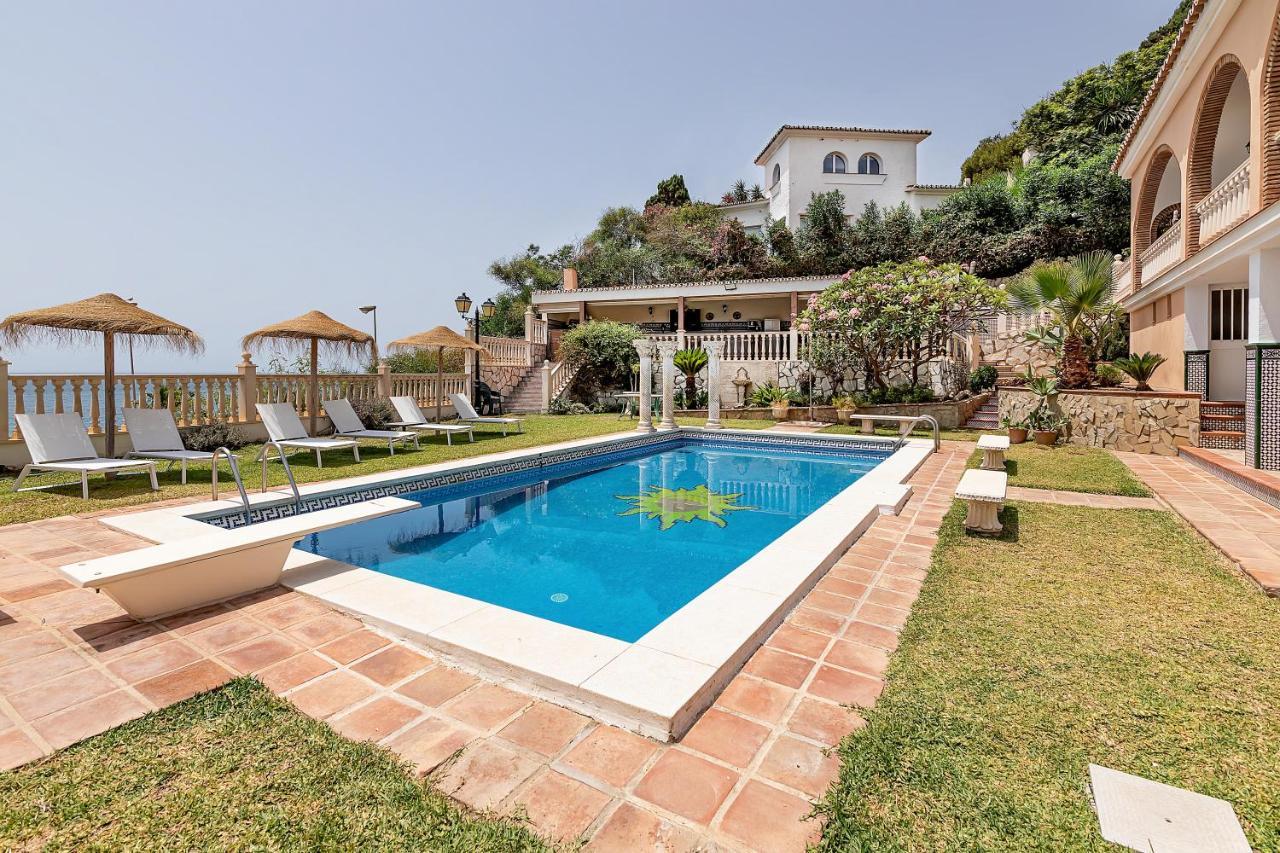 Bhost - Villa Sunrise Benalmádena Kültér fotó