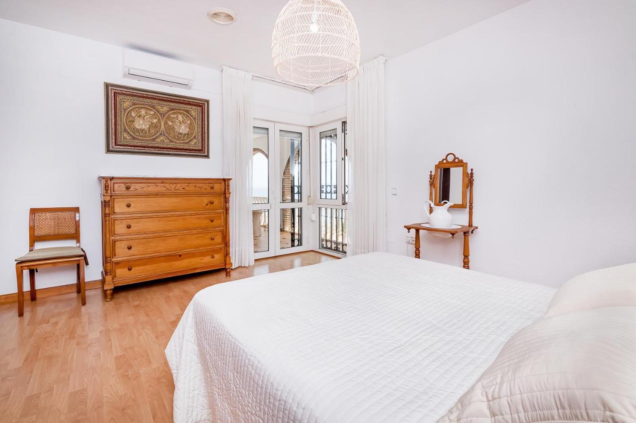 Bhost - Villa Sunrise Benalmádena Kültér fotó