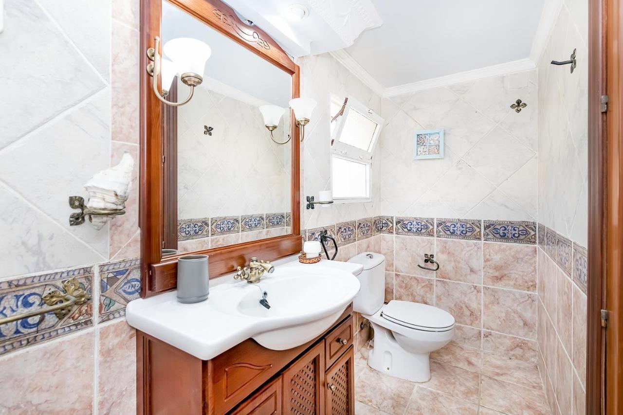 Bhost - Villa Sunrise Benalmádena Kültér fotó