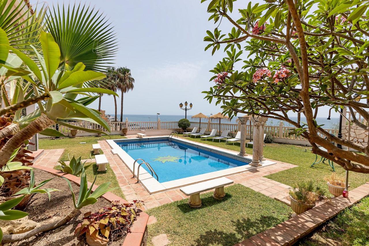 Bhost - Villa Sunrise Benalmádena Kültér fotó