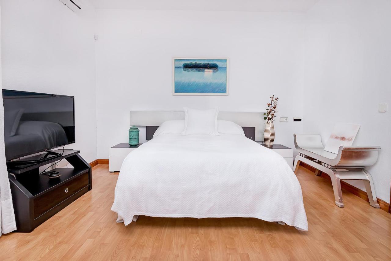 Bhost - Villa Sunrise Benalmádena Kültér fotó